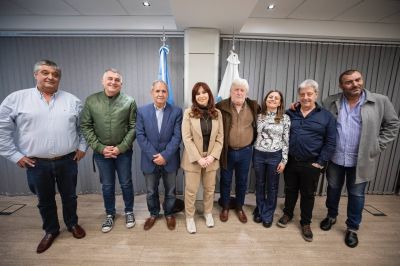 Qu se habl en la reunin reservada entre CFK y un grupo de 7 sindicalistas?