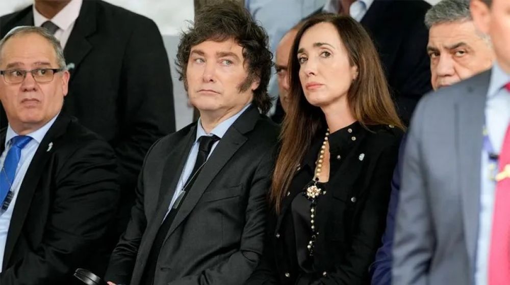 La pelea Javier Milei-Victoria Villarruel se extiende a sus entornos
