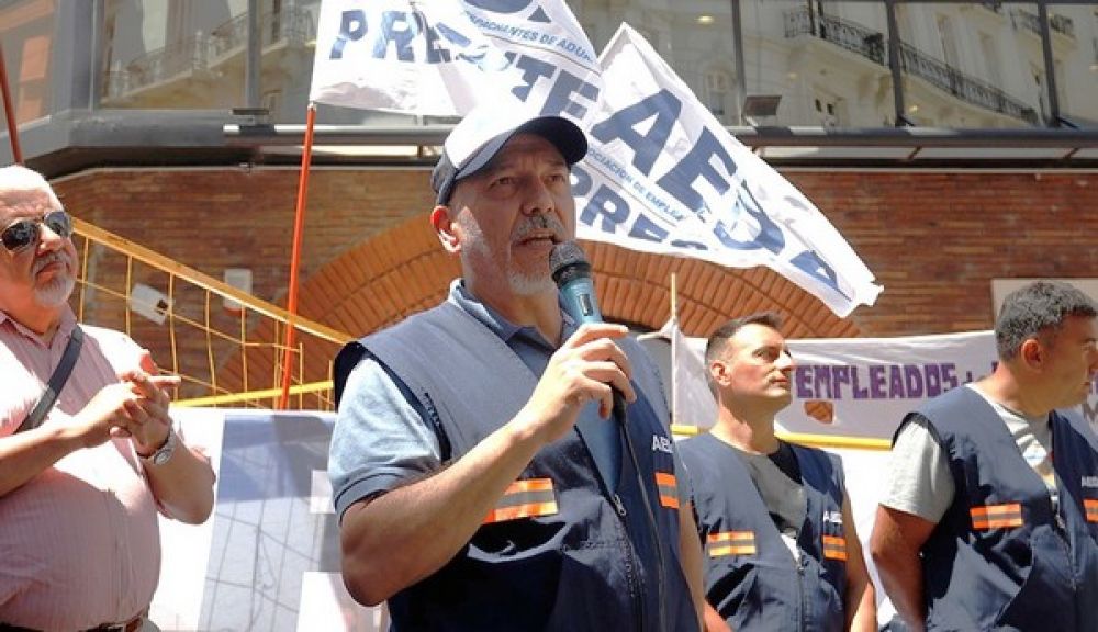 Empleados de despachantes de aduana, en alerta: el gobierno est ensaado en querer eliminarlos, asegur Vzquez