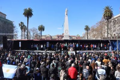 Sindicalistas a la baja
