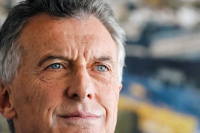 El Gobierno va contra Macri y lo acusa de impulsar el juicio pol�tico contra Milei