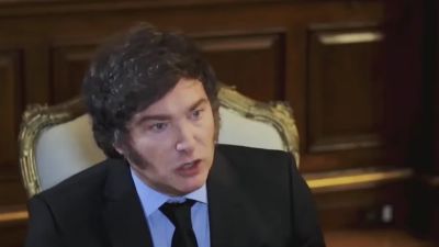 Javier Milei defendi el rol de Santiago Caputo en el Gobierno: Forma parte del tringulo de hierro, es falso que concentre demasiado poder