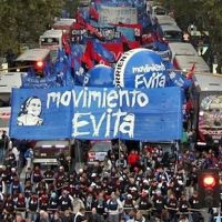 El Movimiento Evita, partido en dos: Axel Kicillof o Mximo Kirchner, esa es la cuestin