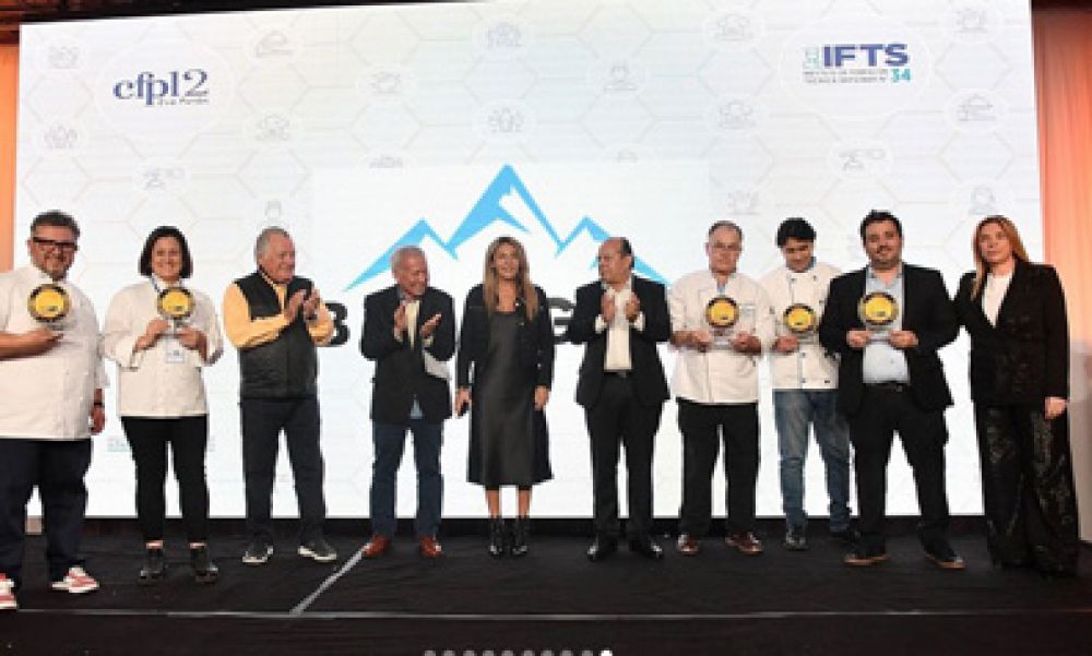 UTHGRA: La Seccional Catamarca se consagr campeona del 6 Torneo Nacional de Cocina organizado por el gremio