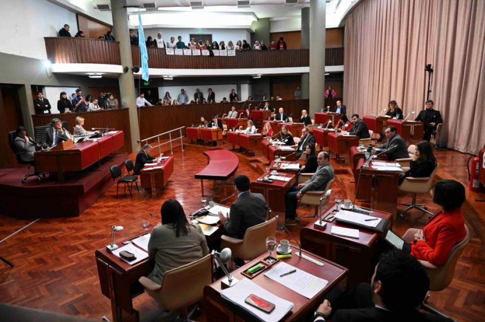 La Legislatura rechaz pedidos de jury contra el Procurador General y su adjunto