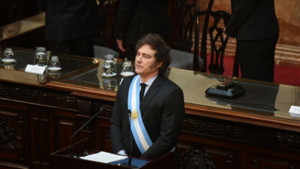 Rodolfo Aguiar le contest a Milei sobre la presentacin del Presupuesto 2025:  El de hoy s que fue un verdadero papeln