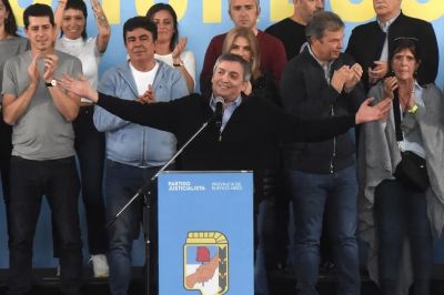 Elecciones en el PJ bonaerense: sin convocatoria formal, Kirchner se encamina a seguir en la presidencia