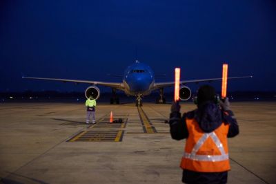 Comienza el paro en 27 aeropuertos del pas, convocado por ATE Anac