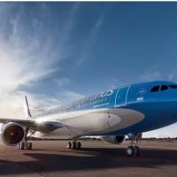 Aerolneas Argentinas: por qu Milei quiere venderla, qu va a pasar con los paros y otras claves para entender el futuro de la compaa de bandera