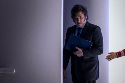 Por qu� cae Milei en todas las encuestas