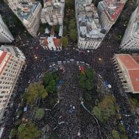 El Gobierno busca desinflar la marcha del 2 con reuniones y algunas promesas