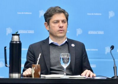 Axel Kicillof parte rumbo a Mxico y refuerza lazos internacionales