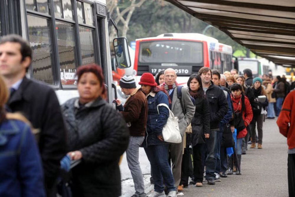 En la Argentina hay ms de 2 millones de trabajadores en blanco que estn en situacin de pobreza