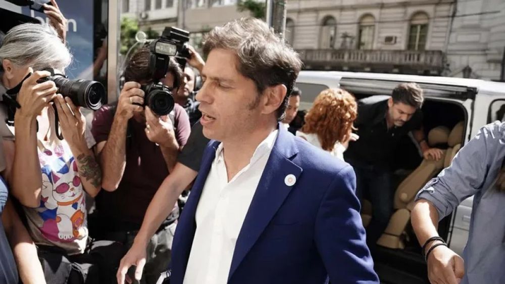 Mxico: Axel Kicillof aprovecha la ausencia de Milei y gana pantalla internacional en la asuncin de Sheinbaum