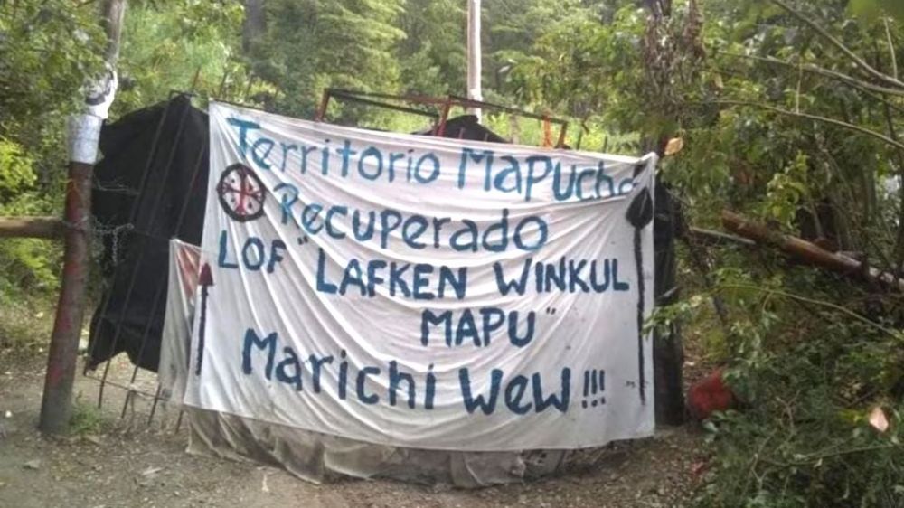 El Gobierno anul la entrega a grupos mapuches de terrenos del Parque Nahuel Huapi: No se negocia con terroristas