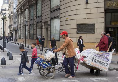 La canasta bsica subi 2,6% en septiembre y una familia tipo necesit $ 964.620 para no ser pobre