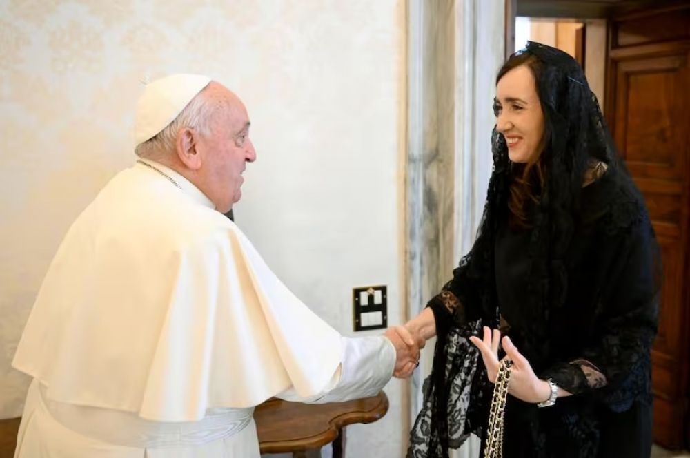 El papa Francisco se reuni casi una hora con Victoria Villarruel: Se habl de los problemas del pas