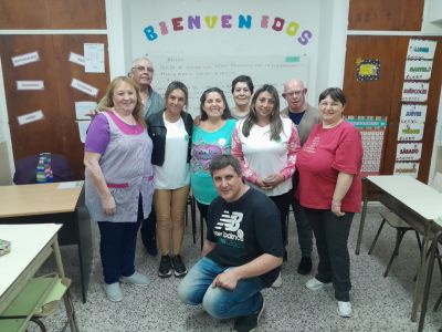 Charla sobre reciclado en el Centro de Educacin Primaria de Adultos de la Escuela 27