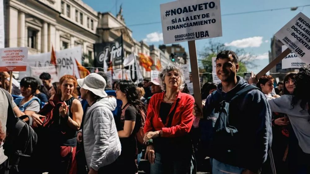 Mientras el Congreso discute el Presupuesto, crecen las tomas y se organiza un nuevo paro nacional universitario