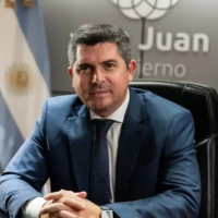 Marcelo Orrego en el top ten de gobernadores con imagen positiva