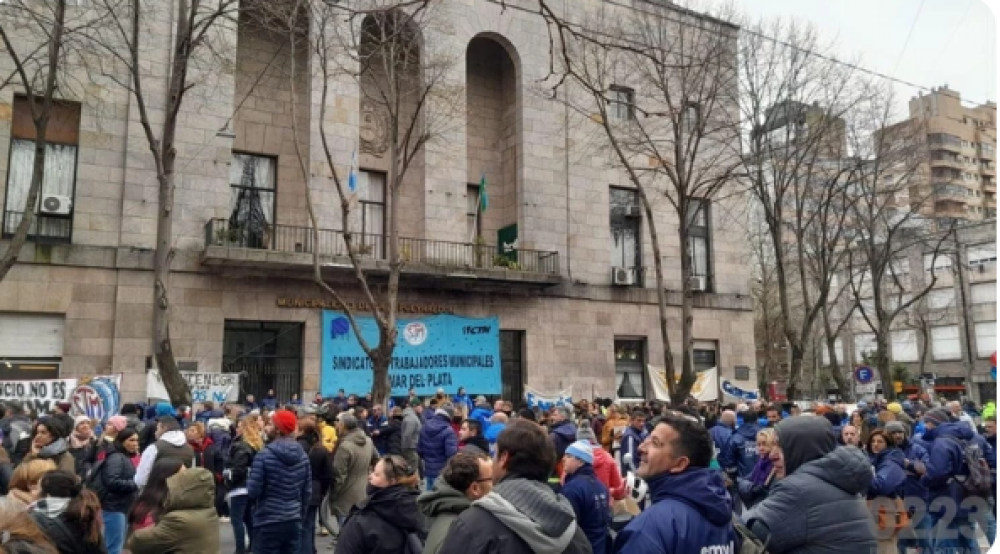 El fallo adelantado, dos temas en debate y un tuitero con la tuya