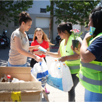 Exitosa jornada de Eco-canje en General Pico: vecinos intercambiaron reciclables por plantines