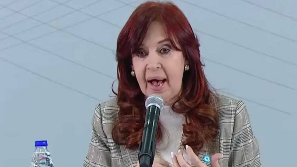 Cristina Kirchner le respondi a Javier Milei: 