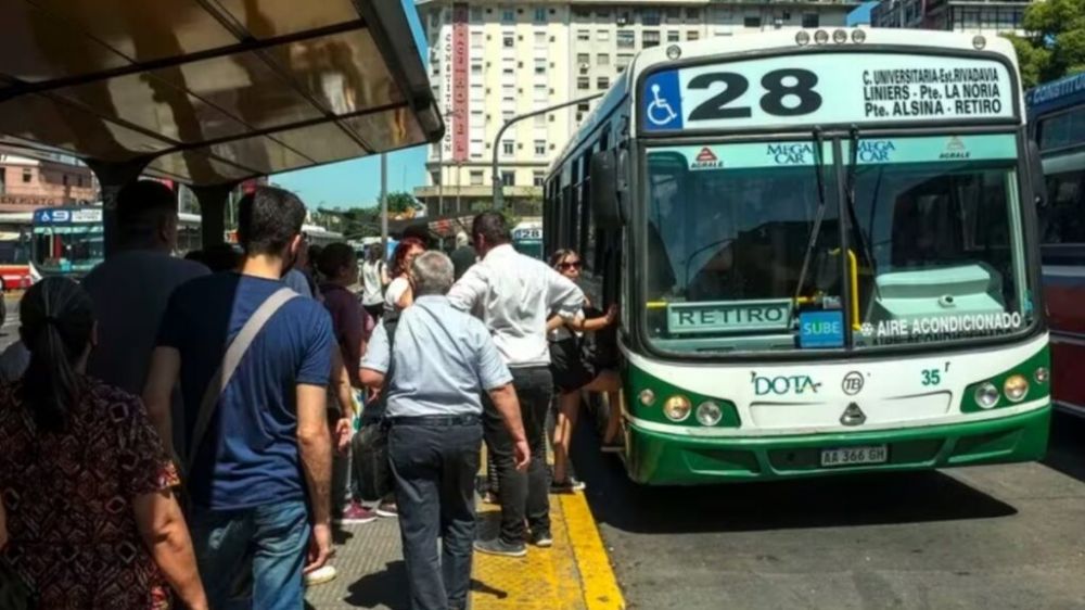 Fracas una nueva reunin para destrabar la paritaria y la UTA queda ms cerca de un paro total de colectivos