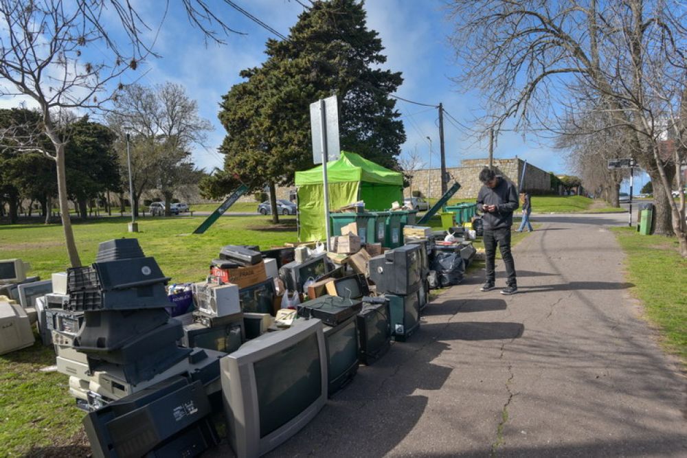 El reciclado tiene su Punto Verde en el Barrio Santa Isabel