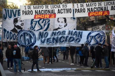 El Gobierno se enfrentar este mircoles a un virtual paro general, mientras contina el conflicto con las universidades