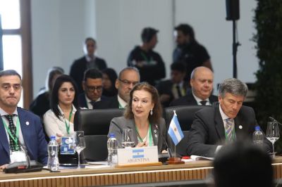 Diana Mondino sufre el recorte de poder en la Cancillera ante la posible salida de dos funcionarios