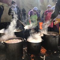 Ganadores y perdedores: mientras cae el consumo de alimentos y cierran comedores, las alimenticias ganan 1300%