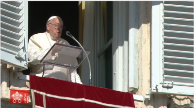 El Papa en el ngelus: La fuente de todo es el amor