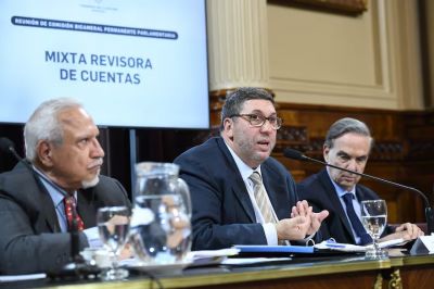 El Congreso desafa a Javier Milei y avala que la AGN audite cuatro facultades de la UBA en 2025