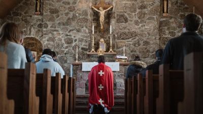 Abusos perpetrados por clrigos: autocrtica del Vaticano interpela a la Iglesia argentina