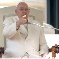 Francisco: La Iglesia como en los primeros tiempos, debe predicar el Evangelio