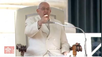 Francisco: La Iglesia como en los primeros tiempos, debe predicar el Evangelio