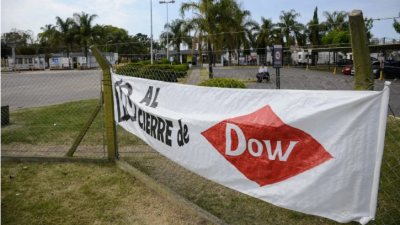 El Gobierno no hizo nada para que siga produciendo, Dow acept pagar indemnizaciones ampliadas y mantener la cobertura social y cerr su planta de Santa Fe