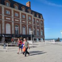 Con ruido poltico de fondo, invitados internacionales y una muestra paralela, se inaugura el Festival de Cine de Mar del Plata