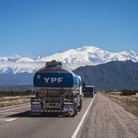 Petroleros de YPF lograron un incremento salarial adicional a travs del concepto Vianda Ayuda Alimentaria