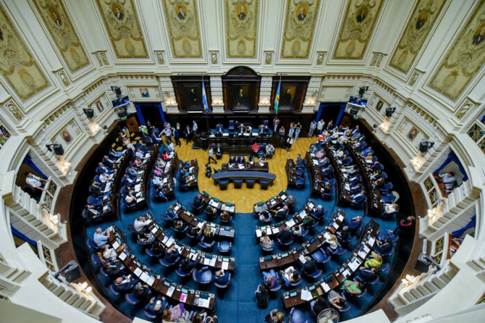 El oficialismo acelera el Presupuesto, la oposicin mira el endeudamiento y el campo los impuestos