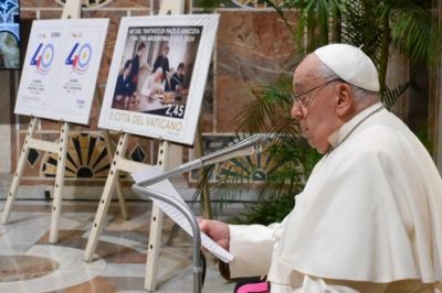 El Papa Francisco denuncia la hipocresa de los pases que hablan de paz pero juegan a la guerra