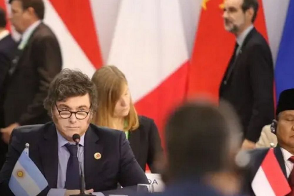 Tras un tenso G20, Javier Milei va a su primera cumbre del Mercosur en un clima hostil