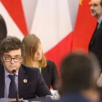 Tras un tenso G20, Javier Milei va a su primera cumbre del Mercosur en un clima hostil