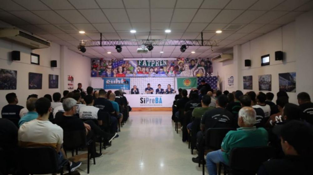 Trabajadores impulsan debate poltico y sindical para enfrentar el ajuste y construir alternativas