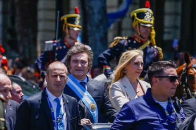 En el Gobierno calificaron como un delirio las acusaciones de un pacto entre Milei y Cristina Kirchner para no tratar Ficha Limpia