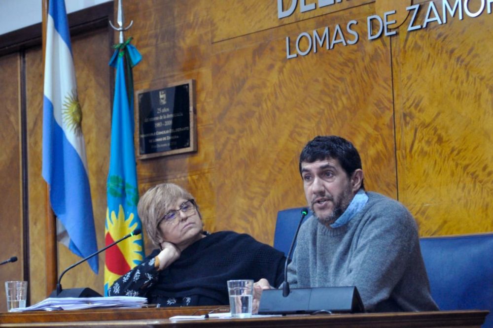 La CGT Lomas contra la polmica frase de un concejal sobre Pern, San Martn, Juan Manuel de Rosas y Mariano Moreno: Se tomaron el palo