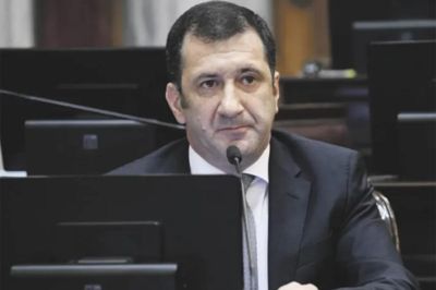 �El dinero no era m�o�, dijo el senador Kueider despu�s de haber sido detenido con 200 mil d�lares sin declarar