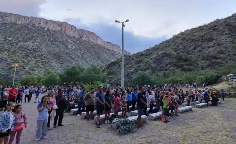 San Rafael: una multitud particip de la fiesta de la Virgen del Valle Grande