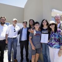 Kicillof entreg viviendas e inaugur infraestructura educativa y de salud